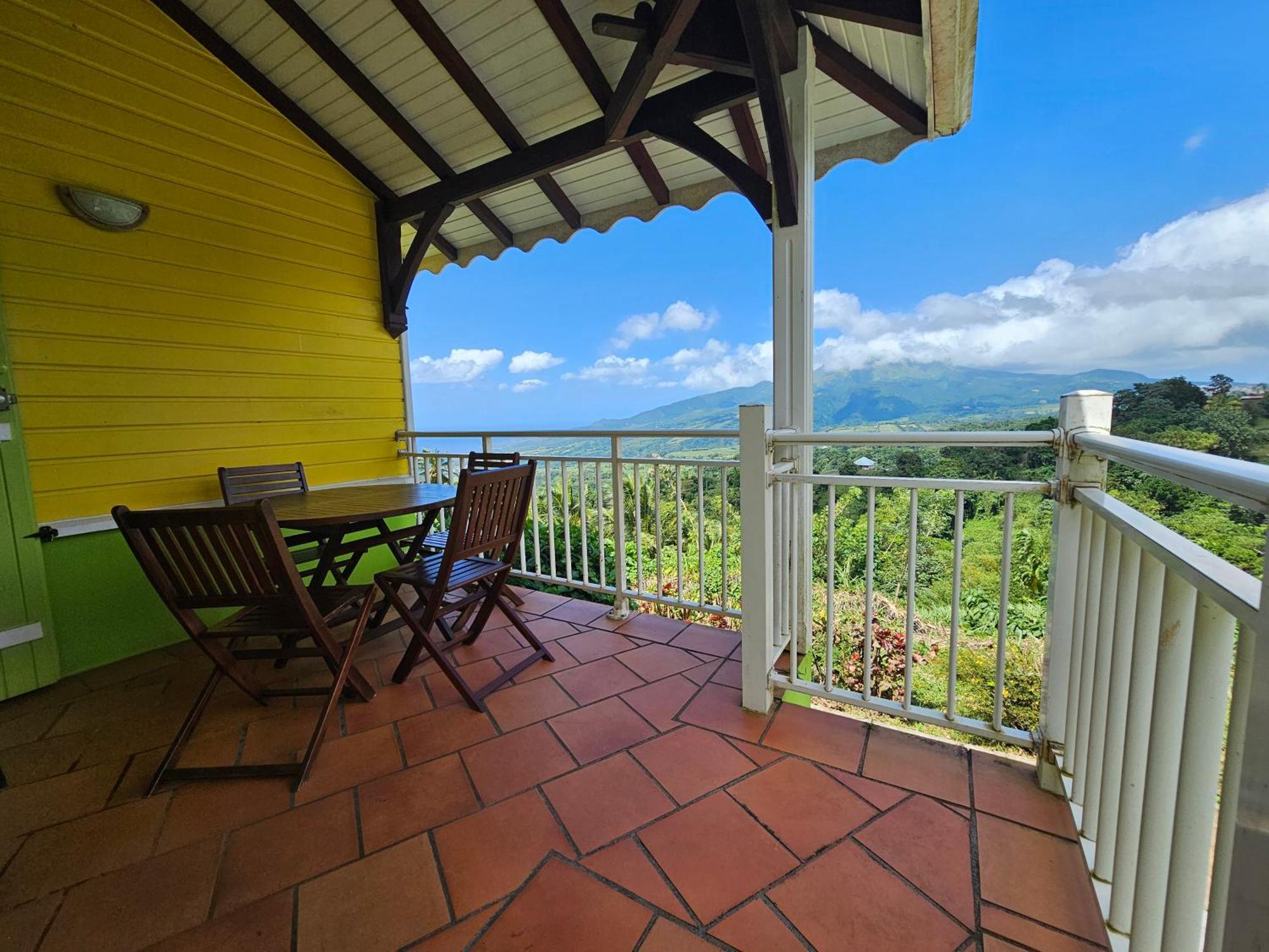 Le Hameau Du Morne Des Cadets Villa Fond-Saint-Denis Exteriör bild